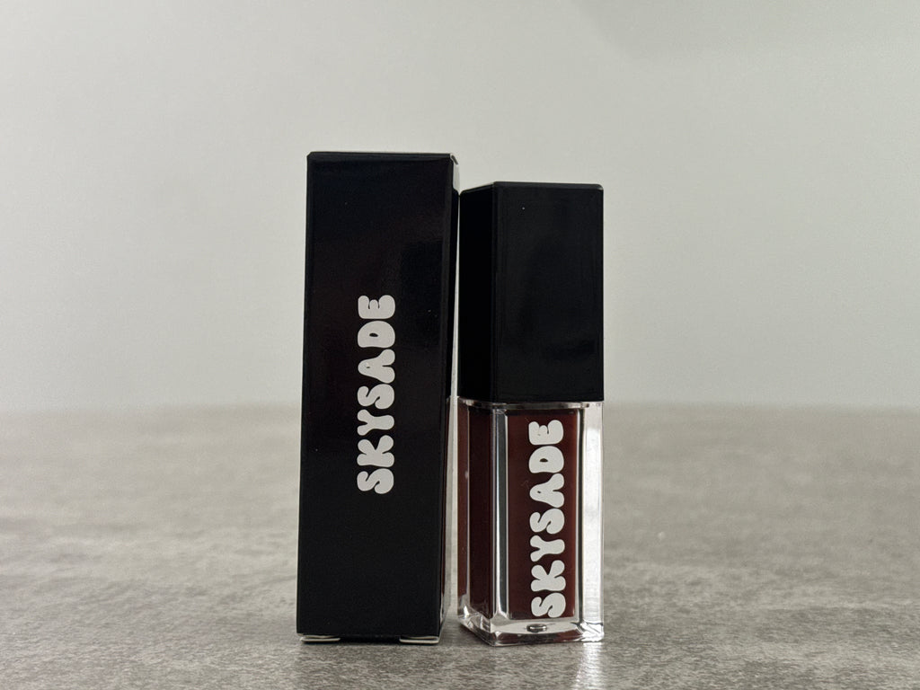 Toasted Coconut Gloss - Sky Sade Beauty